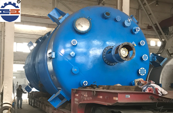 不銹鋼反應釜圖片 不銹鋼反應釜圖片